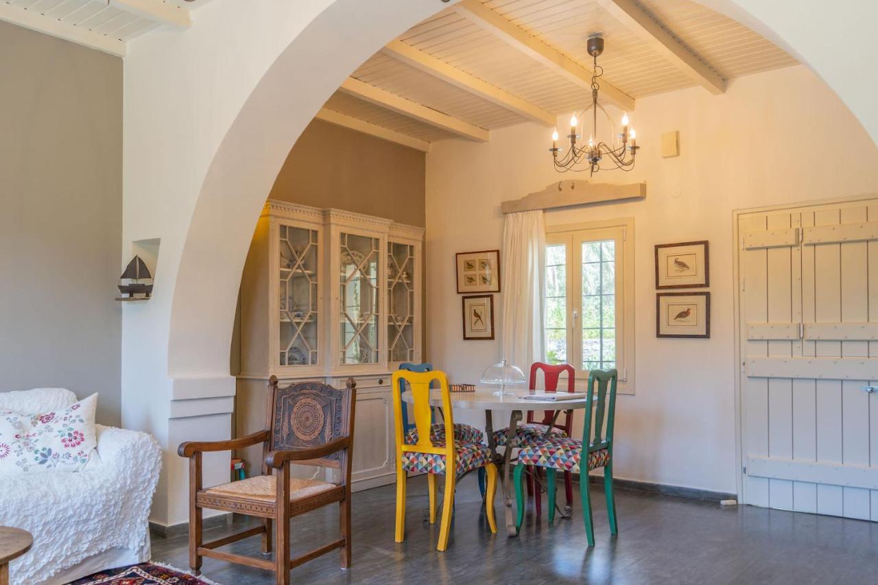 Bougainvillea House In Crete Sitia  Exteriör bild